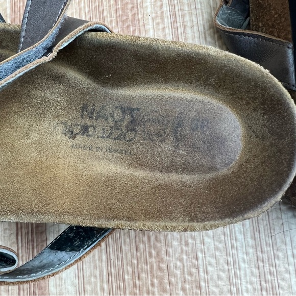 NAOT Sandals Womens 7 38 Columbus Metallic Leather Silver with Metallic Rivets - Picture 6 of 6